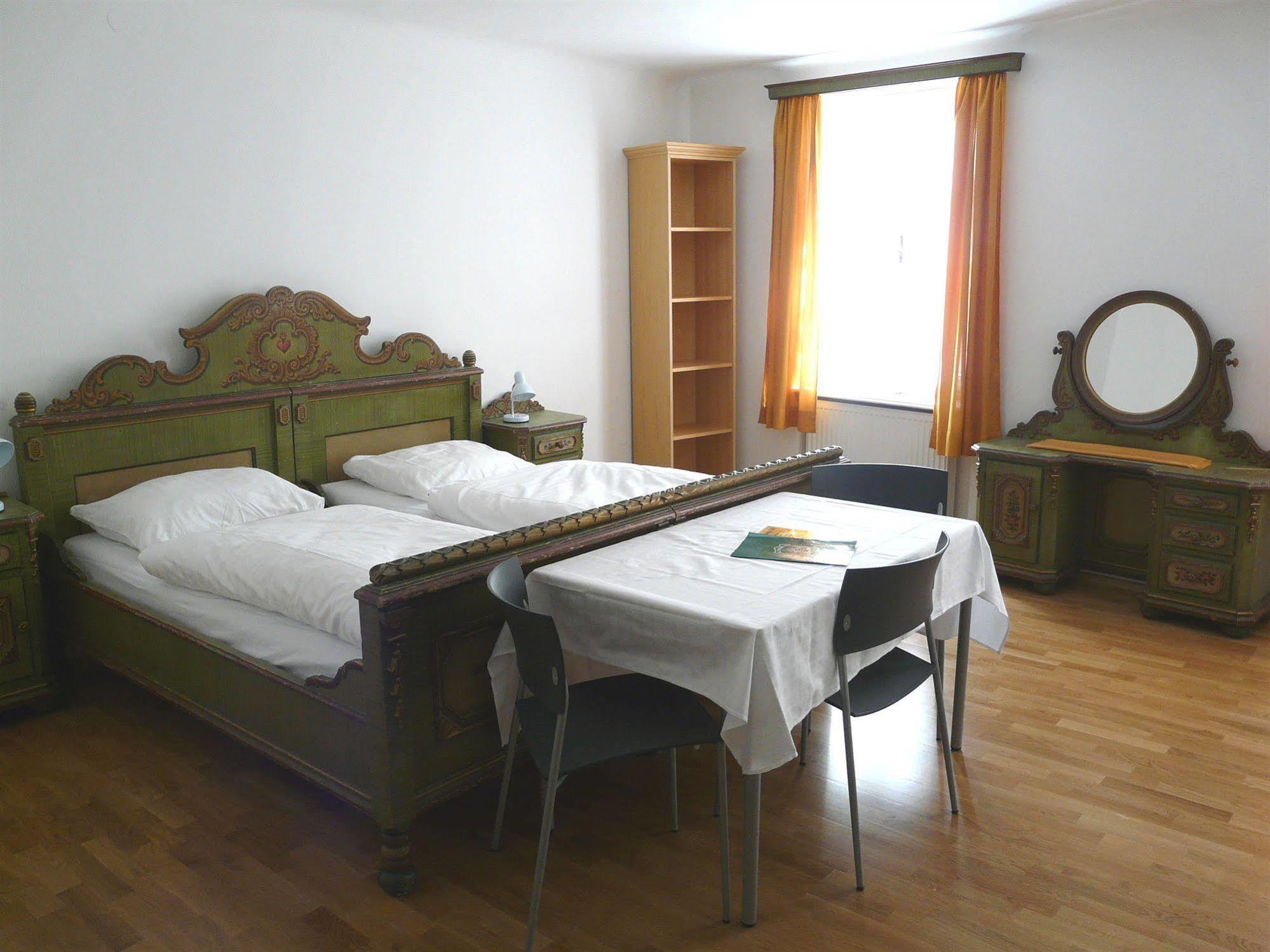 Hotel Schwarzes Roessl Salisburgo Esterno foto