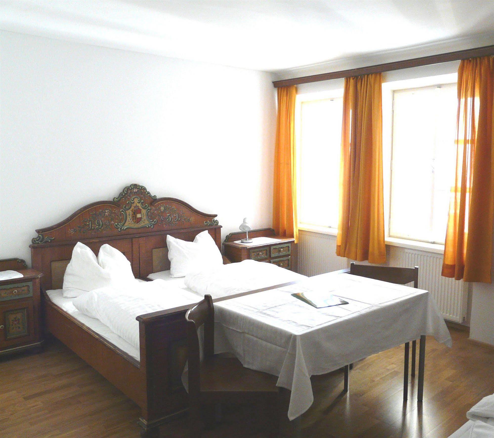 Hotel Schwarzes Roessl Salisburgo Esterno foto
