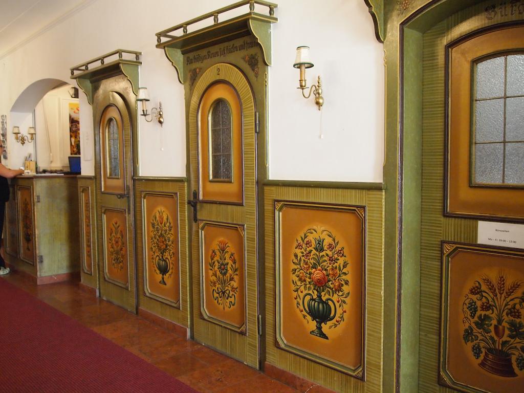 Hotel Schwarzes Roessl Salisburgo Esterno foto